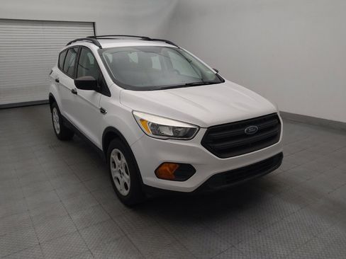 Used 2017 Ford Escape S FWD image 13
