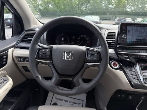 Certified 2026 Honda Odyssey Elite image 12