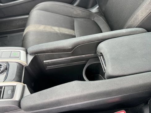 Used 2018 Honda Civic LX image 24
