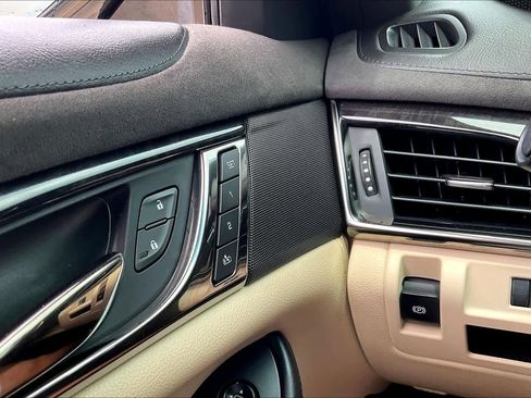 Used 2019 Cadillac CTS Luxury RWD image 33