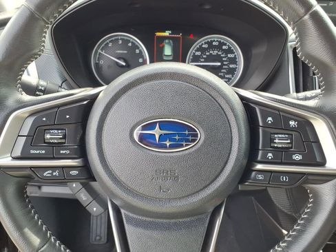 Used 2023 Subaru Forester Premium image 5