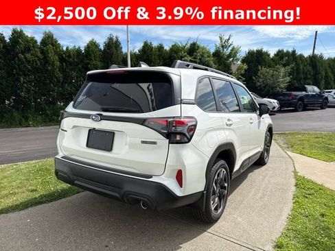 New 2026 Subaru Forester Touring AWD/4WD image 3