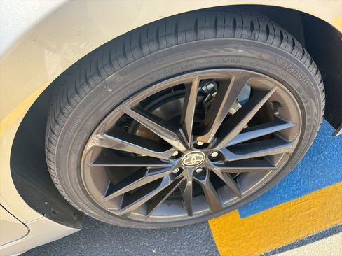 Used 2022 Toyota Camry XSE w/ Carpet Mat Package (TMS) FWD image 5