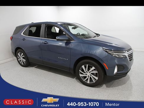 Certified 2024 Chevrolet Equinox LT AWD/4WD image 1