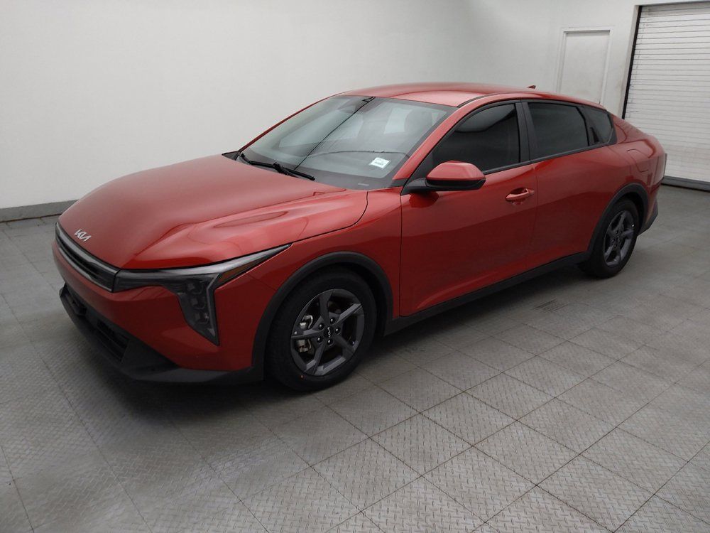 Used 2025 Kia K4 FWD image 2