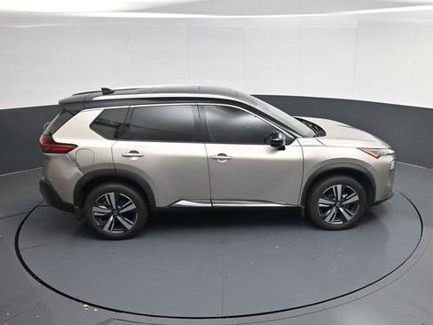 Used 2021 Nissan Rogue SL w/ Premium Package image 40