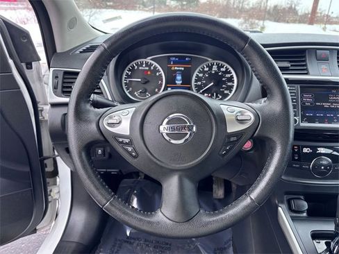 Used 2019 Nissan Sentra SV image 16