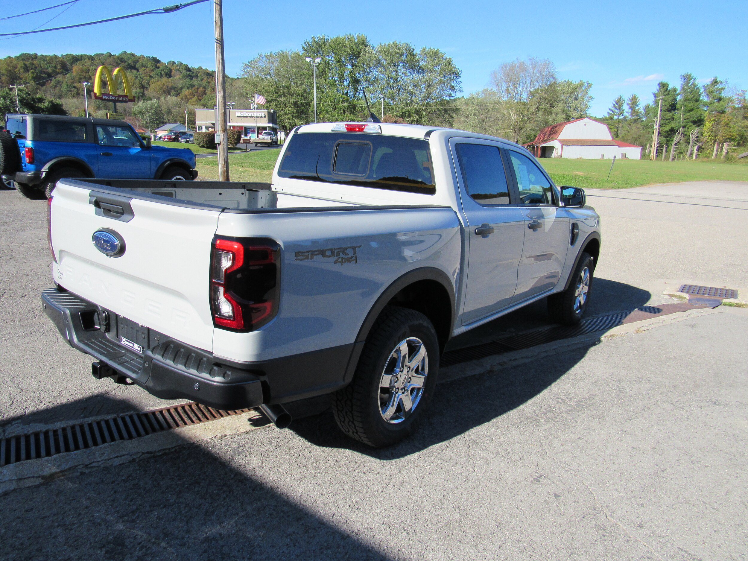 New 2026 Ford Ranger XLT w/ Equipment Group 301A High AWD/4WD image 5