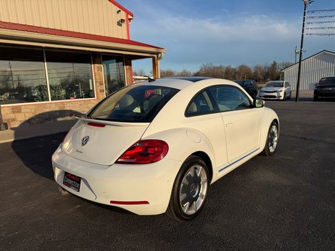 Used 2016 Volkswagen Beetle 1.8T SEL w/ Lighting Package image 4