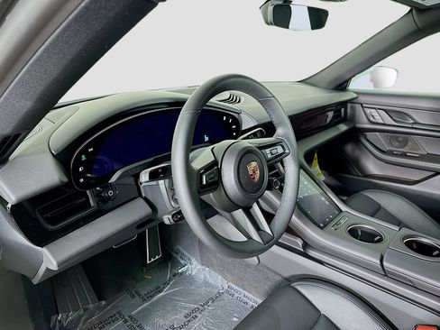New 2025 Porsche Taycan RWD image 4