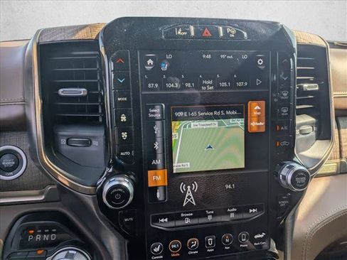Used 2020 RAM 1500 Limited AWD/4WD image 12