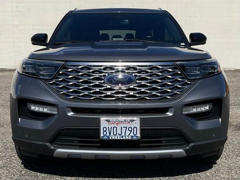 Used 2021 Ford Explorer Platinum w/ Equipment Group 601A AWD/4WD image 70