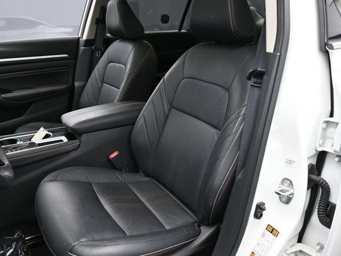 Used 2023 Nissan Altima 2.5 SR w/ SR Premium Package FWD image 21
