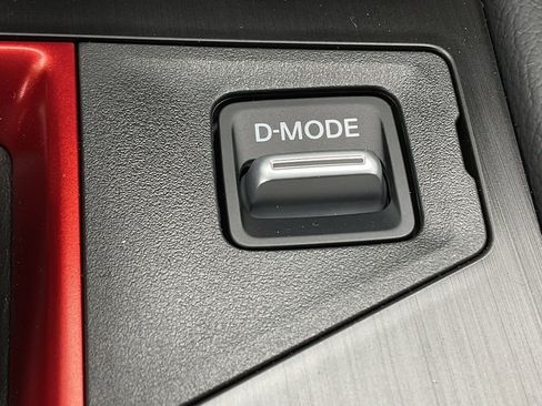 New 2025 Nissan Kicks SR image 34