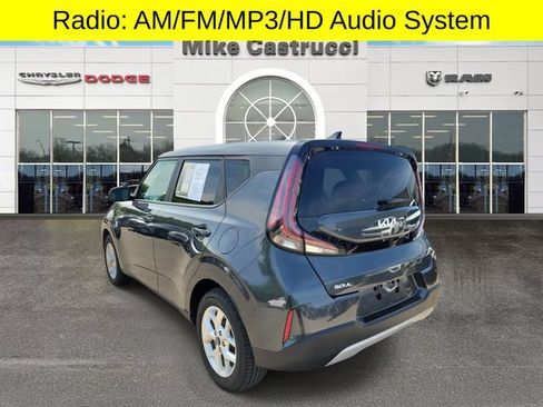Used 2024 Kia Soul LX w/ Option Group 015 FWD image 6
