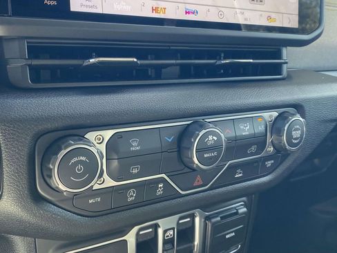 New 2026 Jeep Wrangler Sport AWD/4WD image 22