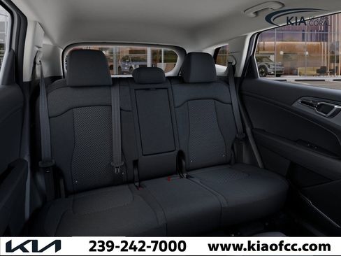 New 2026 Kia Sportage LX image 16