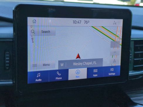 Used 2021 Ford Explorer Limited w/ Hybrid Equipment Group 310A AWD/4WD image 22