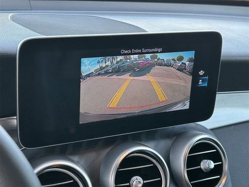 Used 2020 Mercedes-Benz GLC 300 GLC 300 image 29