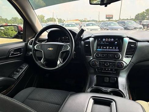 Used 2019 Chevrolet Tahoe LS RWD image 35