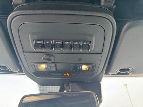 Certified 2022 Ford Bronco Wildtrak image 17