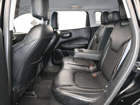Used 2018 Jeep Compass Latitude w/ Popular Equipment Group AWD/4WD image 31