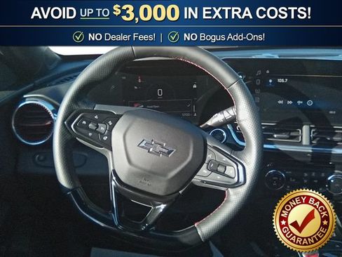 Used 2026 Chevrolet Trax RS w/ Sunroof Package FWD image 18
