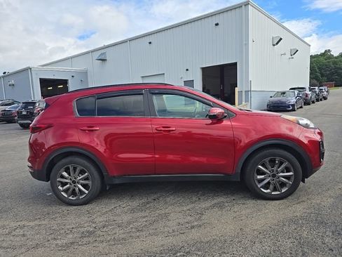 Used 2022 Kia Sportage Nightfall Edition w/ Nighfall AWD Premium Package image 9