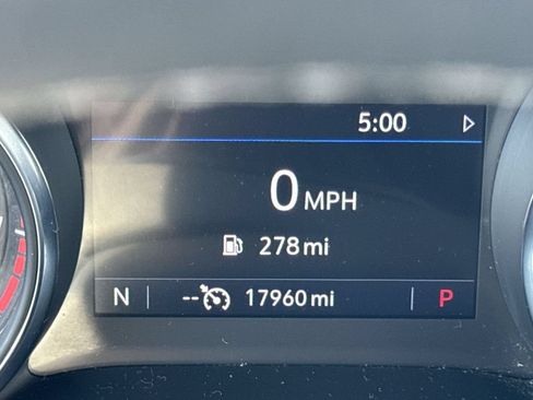 Certified 2023 Buick Encore GX Essence FWD image 16