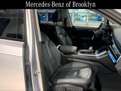 Used 2022 Audi Q7 3.0T Prestige AWD/4WD image 9
