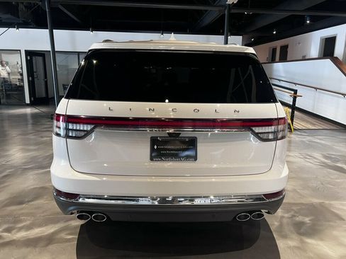 Used 2023 Lincoln Aviator Reserve w/ Equipment Group 201A AWD/4WD image 6