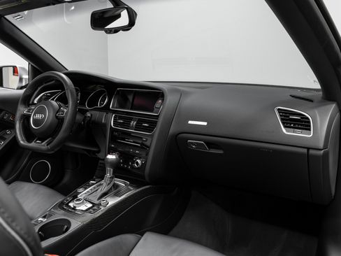 Used 2013 Audi RS 5 Cabriolet image 22