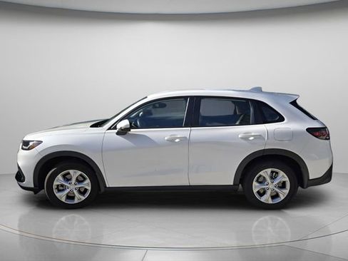 Used 2025 Honda HR-V LX image 3