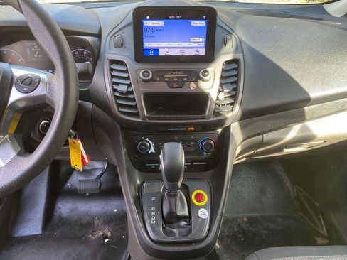 Used 2020 Ford Transit Connect XL image 20