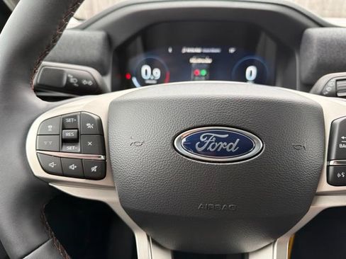 New 2026 Ford Explorer Active w/ Active Comfort Package AWD/4WD image 22