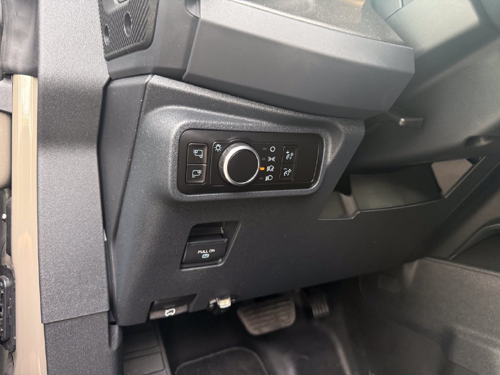 Used 2025 Ford Bronco Badlands AWD/4WD image 29