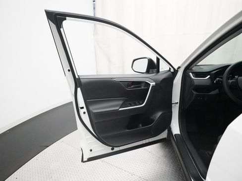 Used 2024 Toyota RAV4 LE image 27