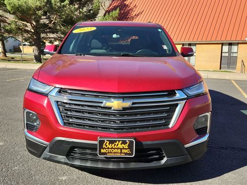 Used 2023 Chevrolet Traverse LT AWD/4WD image 5