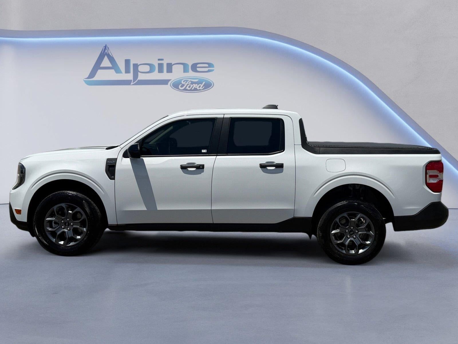 Used 2026 Ford Maverick XLT w/ XLT Luxury Package AWD/4WD image 2