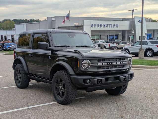 Certified 2024 Ford Bronco Black Diamond AWD/4WD image 3
