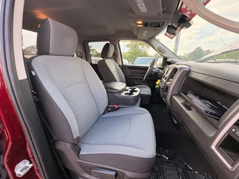 Used 2022 RAM 1500 Tradesman w/ Chrome Plus Package RWD image 30
