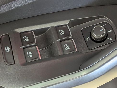 Used 2024 Volkswagen Jetta GLI Autobahn image 23