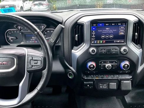 Used 2020 GMC Sierra 1500 SLE w/ SLE Value Package AWD/4WD image 6