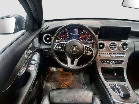 Used 2019 Mercedes-Benz C 300 4MATIC Sedan image 23