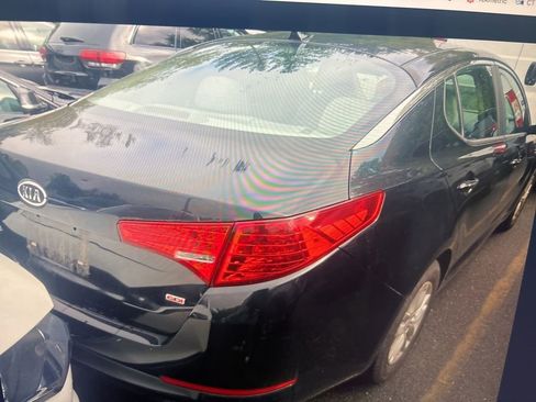Used 2012 Kia Optima LX FWD image 3