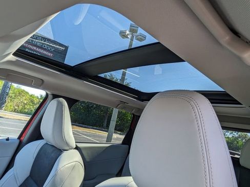 New 2025 Mitsubishi Outlander SE image 22