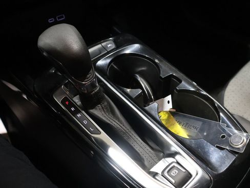 Used 2024 Chevrolet Trax LT w/ Driver Confidence Package image 28