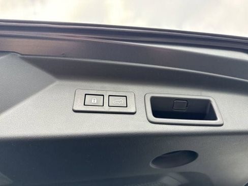 New 2026 Subaru Forester Premium AWD/4WD image 92