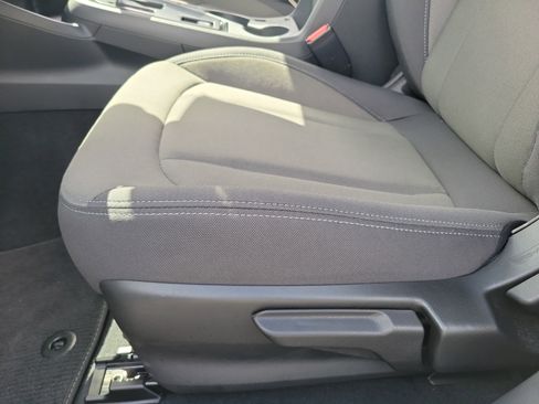 Used 2025 Subaru Crosstrek 2.0i image 20