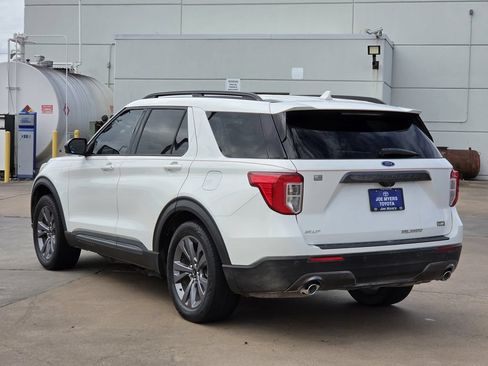 Used 2022 Ford Explorer XLT w/ Equipment Group 202A RWD image 7